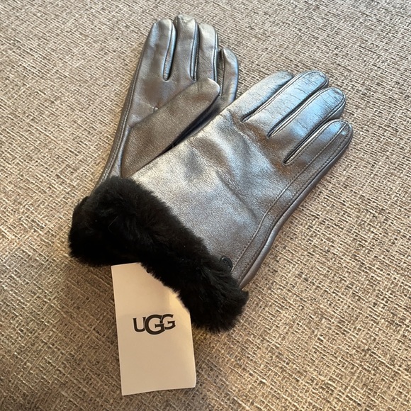 NWT UGG Silver Leather Gloves with Shearling Cuff - Picture 5 of 7